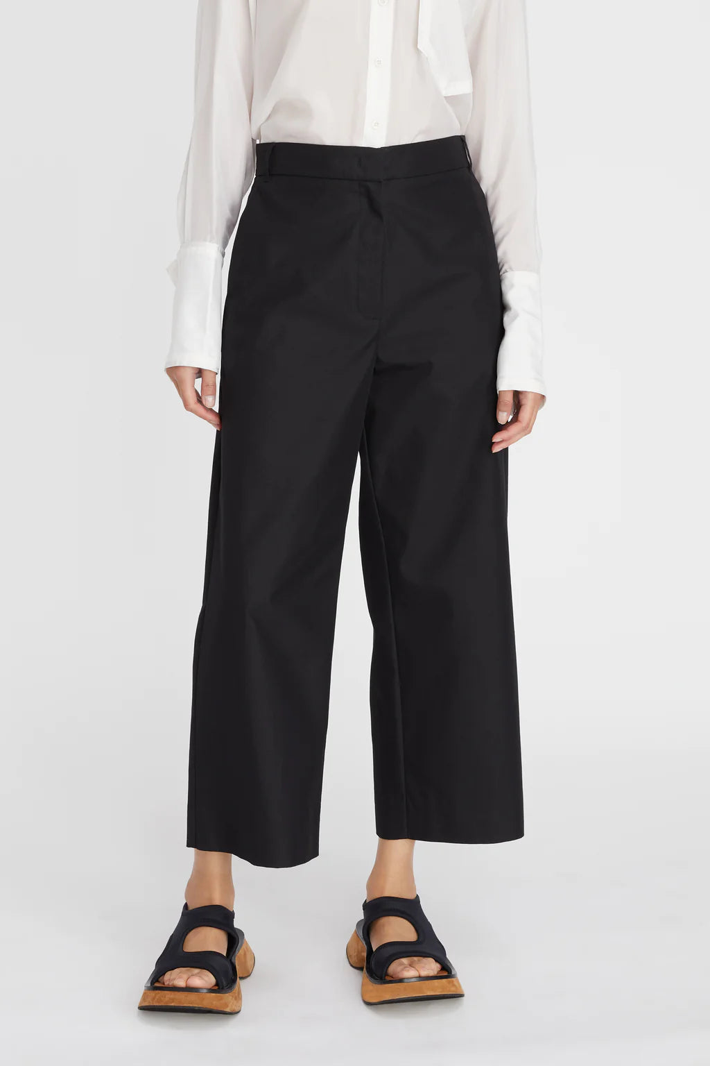 Lee Jeans high rise cropped wide leg jeans in black  ASOS